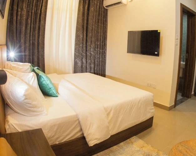 Standard Suite