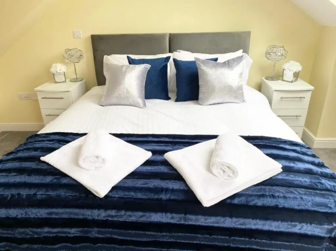 4 Bedrooms Cottage