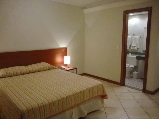 Metropolis Apart Hotel