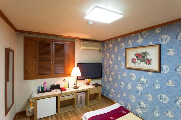 Kaya Latree Hotel