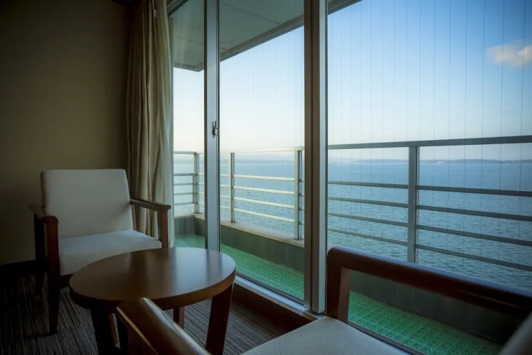 Standard room with ocean view
