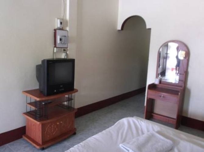 Chaweng Y&O Guesthouse