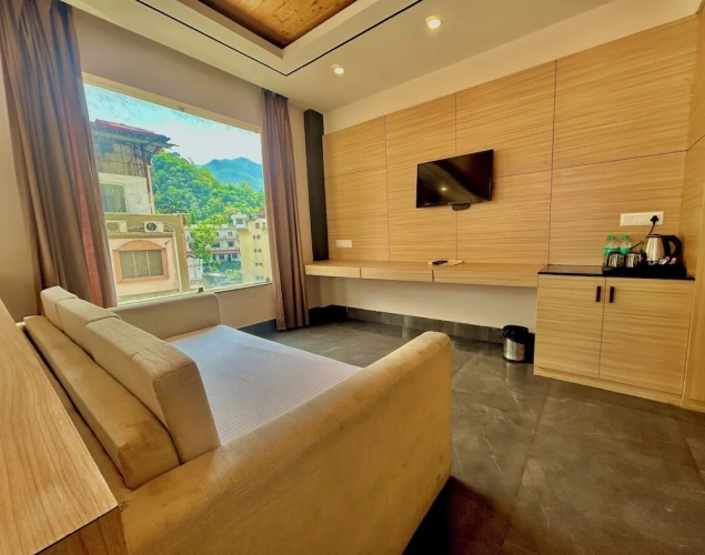 Standard Family room