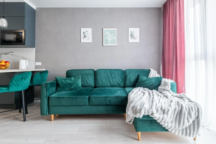 1 Bedroom Apartment with balcony