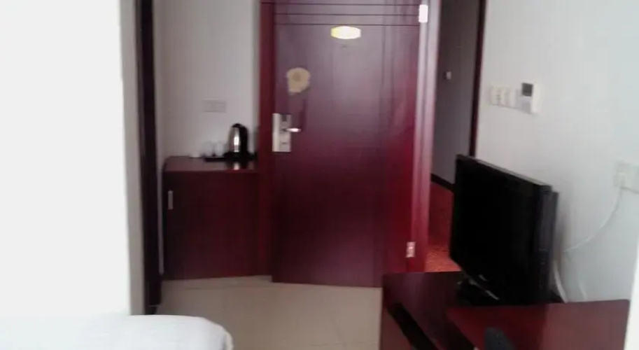 Baiyi Apartment Hotel