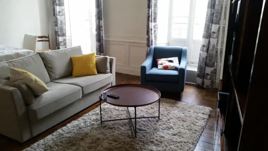 Mairie -Appt 75m2 -3 Chbres Separees