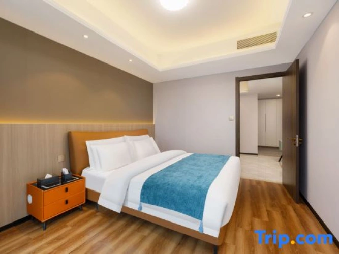 2 Bedrooms Quadruple Family Suite with city view