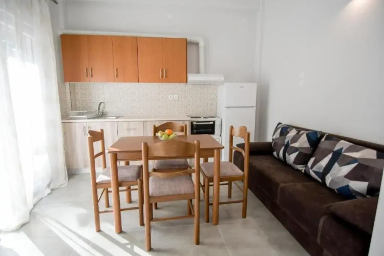 1 Bedroom Apartment