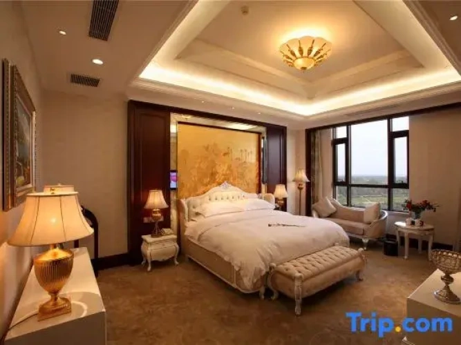 Presidential Suite