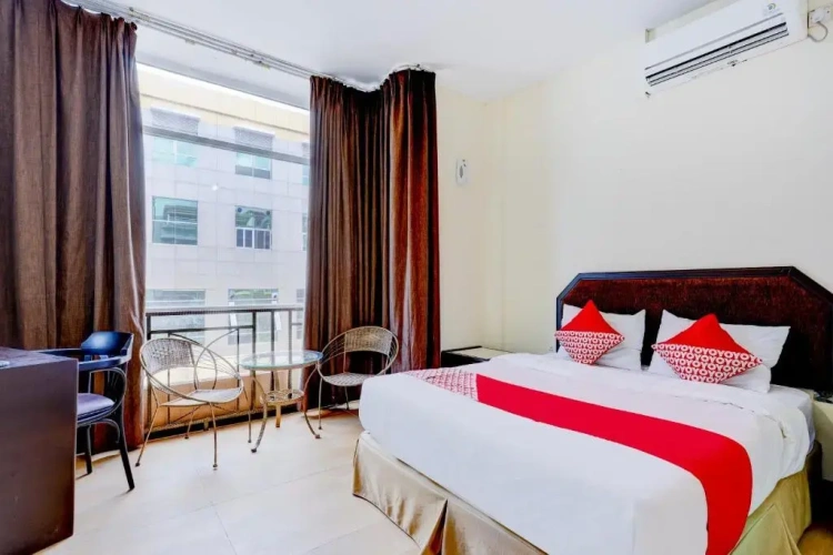 Deluxe Suite