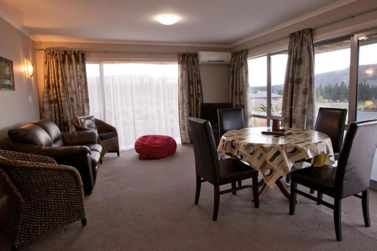 Askray Apartment