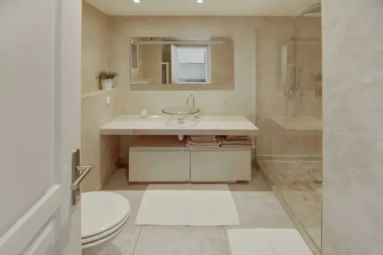 Beautiful Flat With sea View - 4P - Gassin