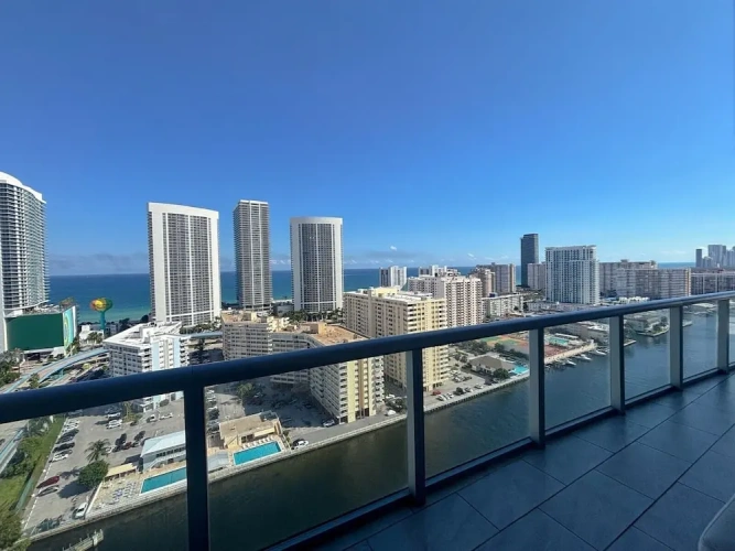 Luxury Apartment