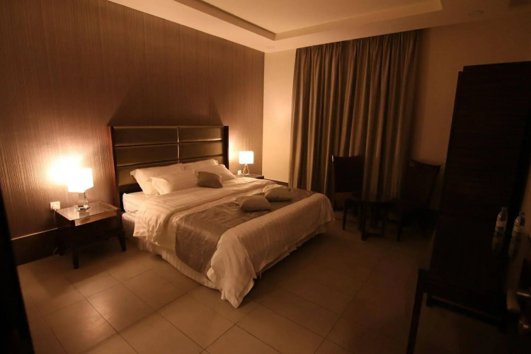 Fakhamet Al Hamra Hotel Apartments