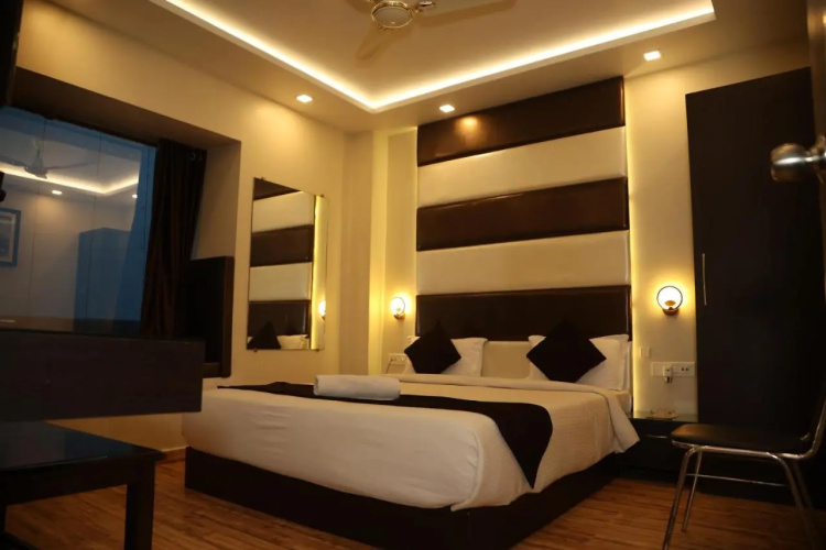 Hotel Sheldon International