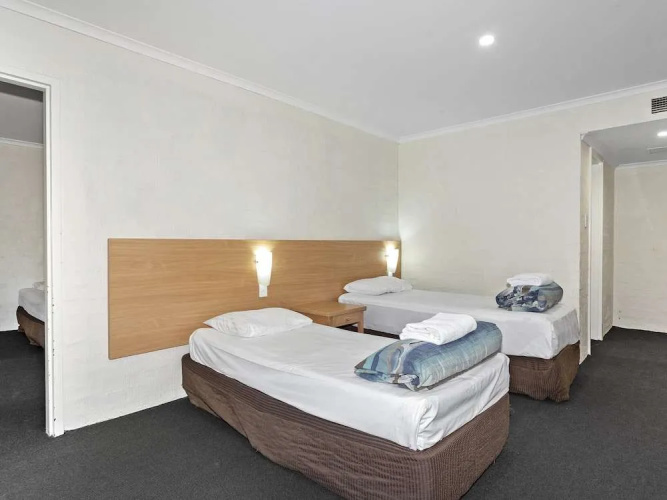 Ibis Styles Canberra Eaglehawk Hotel photo 22