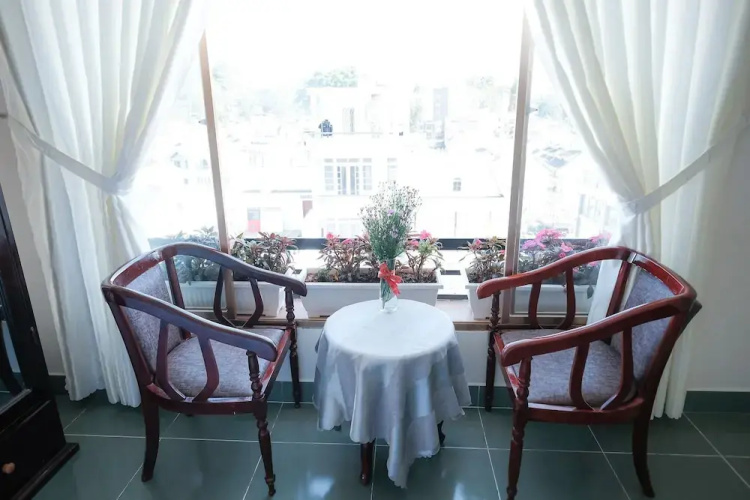 Bukchon Hotel Dalat