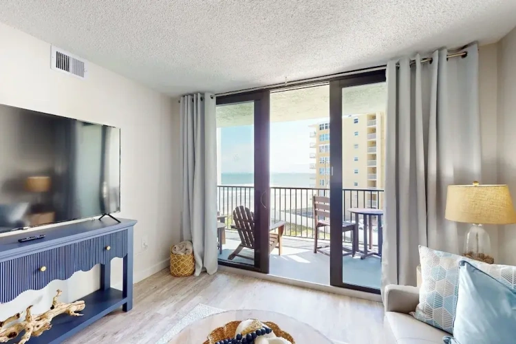 1 Bedroom Apartment with balcony