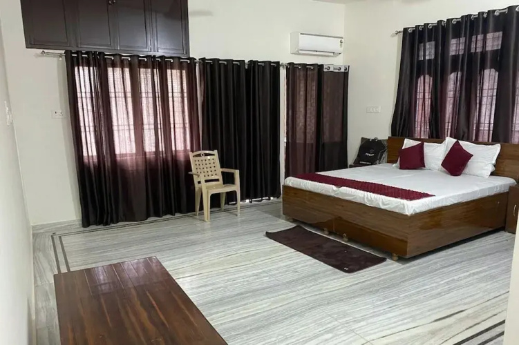 Kashi Vas Super Rooms