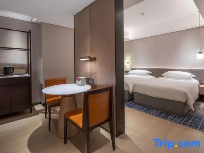 Luxury Twin Suite