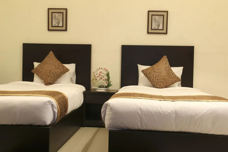 Landmark International Hotel, Prinz Sultan