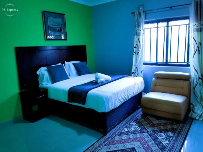 Sweet Retreat-1