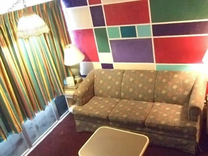 Standard Suite