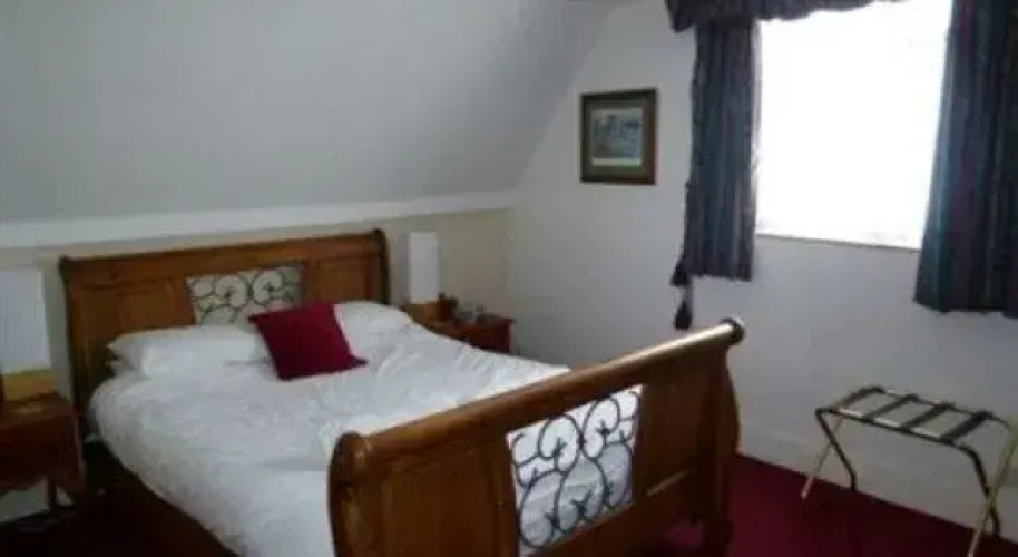 Kings Arms Inn