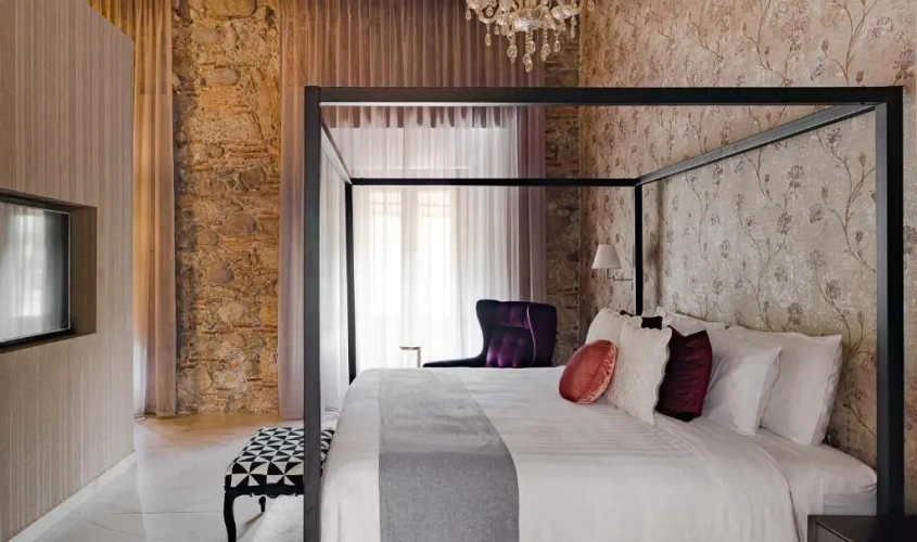 Standard room with balcony