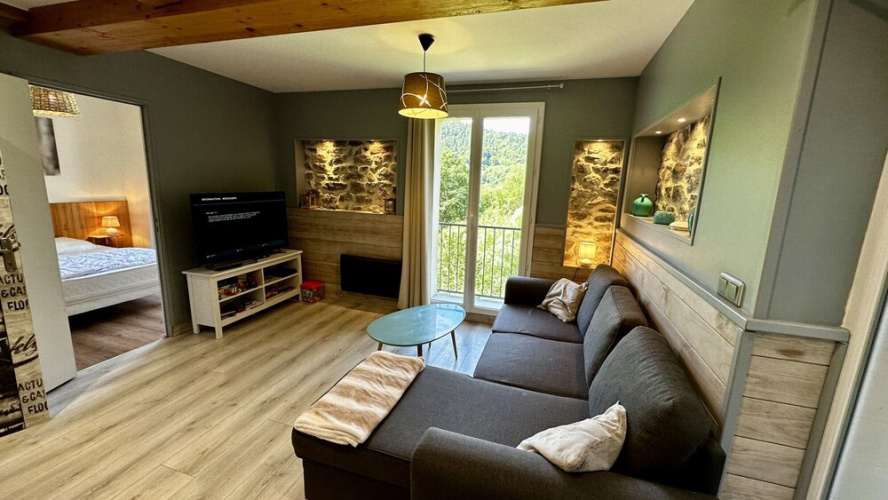 2-bedroom Valley View Duplex