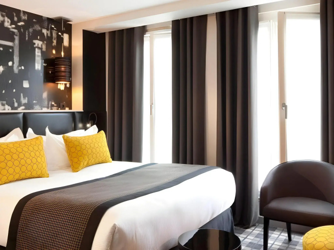 Le Grey Hotel