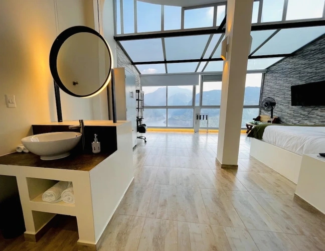 Standard Double room with lake view