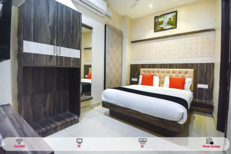 Classic Triple room