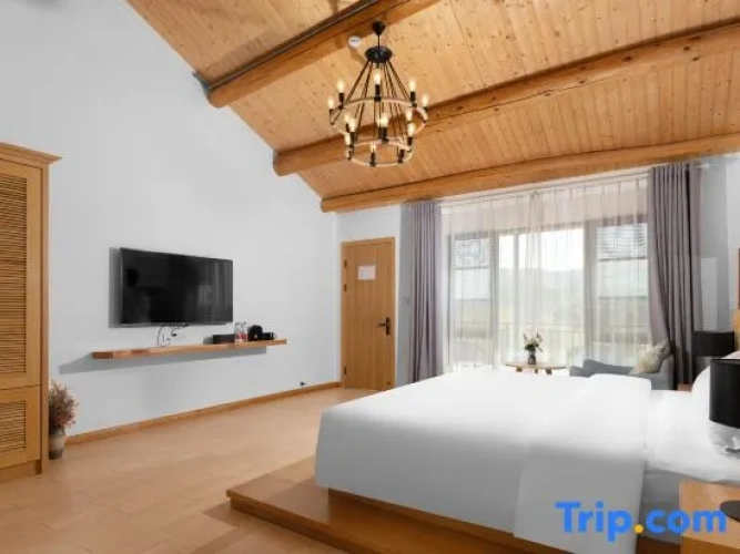 2 Bedrooms Suite