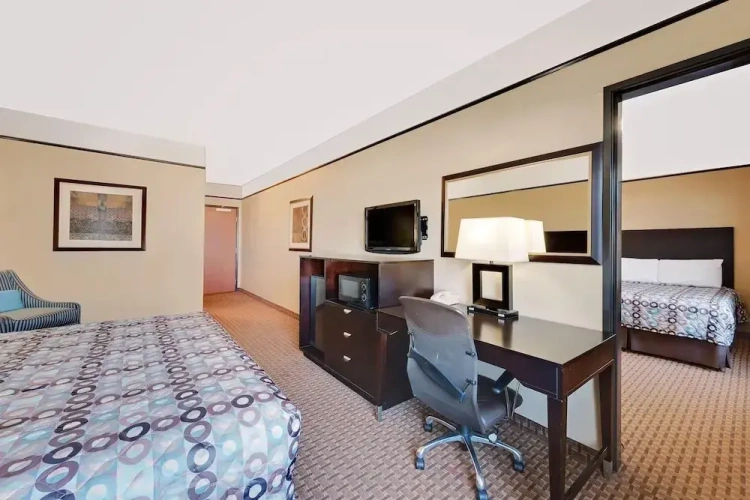 1 Bedroom Double Suite