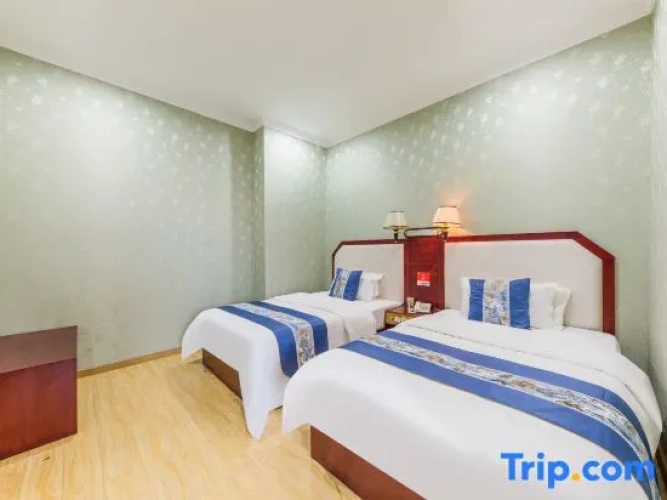 2 Bedrooms Family Suite