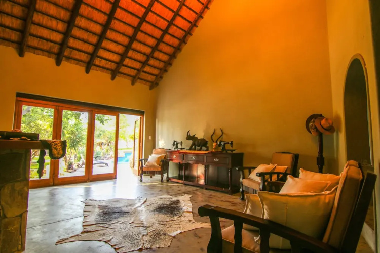 Essence Villa-Greater Kruger
