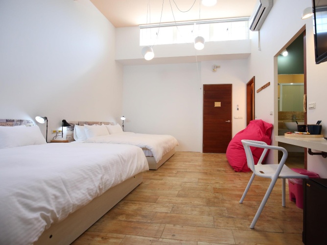 Standard Quadruple room
