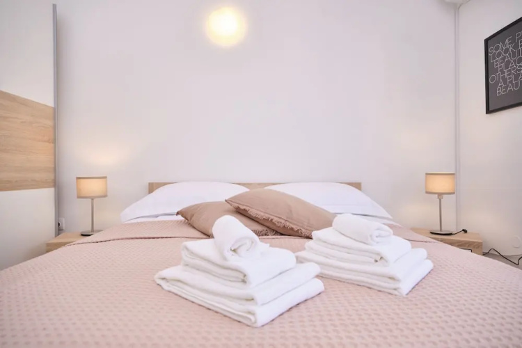 Apartment Mark by Litto