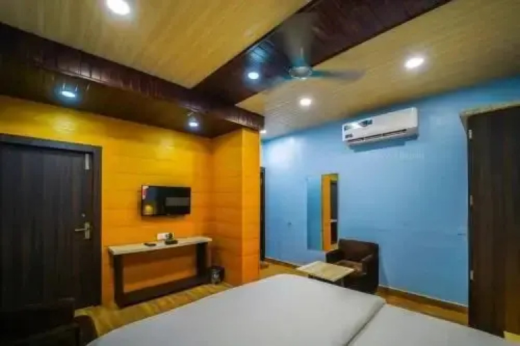 Manas Ac Rooms