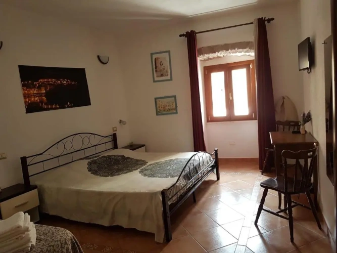 Deluxe Triple room