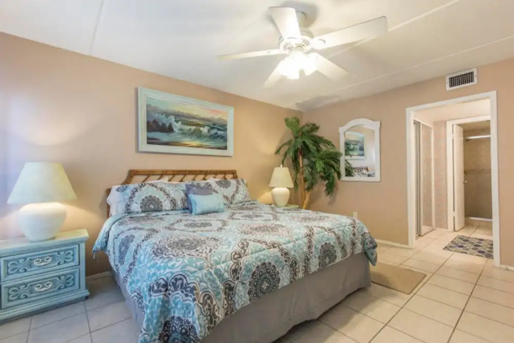 Suntide II Condominium 307