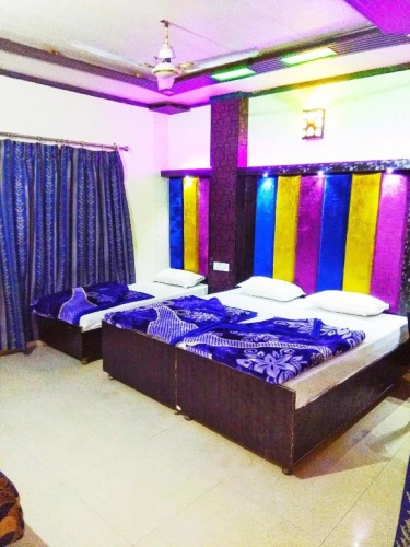 Deluxe Quadruple room