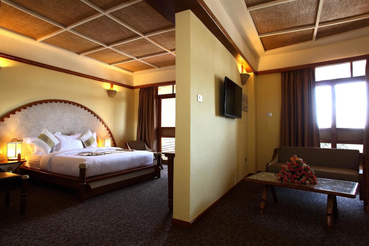 Nega Bonger Hotel