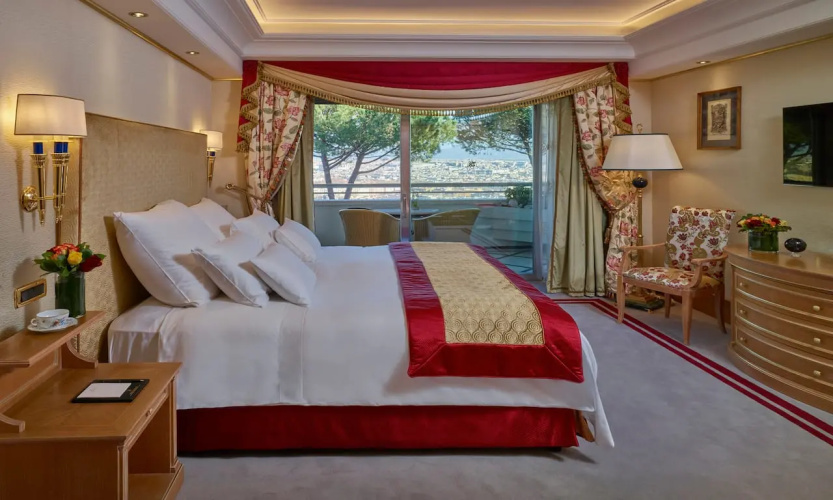 Premium Rome View Suite