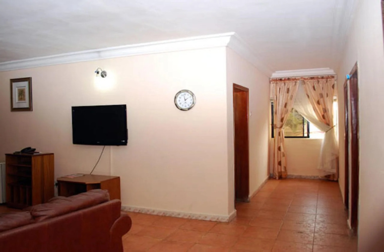 Royal Marble Hotel