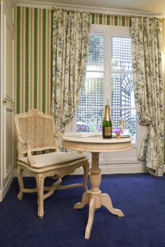 Deluxe Double Suite