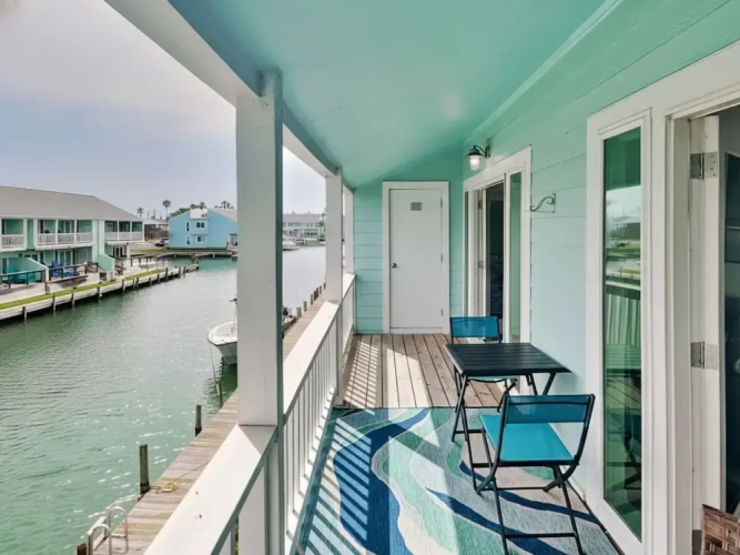 2 Bedrooms Standard room with balcony