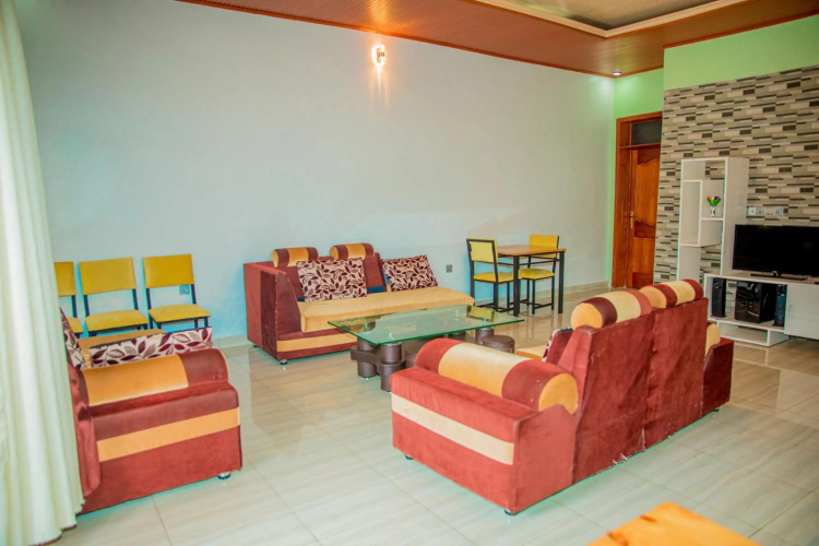 Leisure Inn