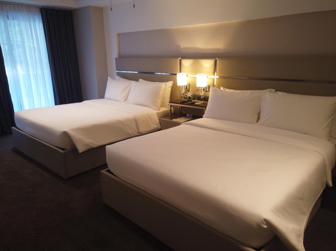 Premier room
